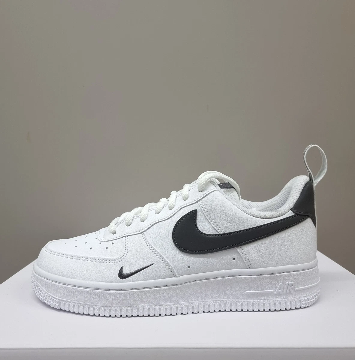NIKE AIR FORCE 1 07 LV8 UTILITY DX8967 100 TRAINERS VARIOUS SIZES