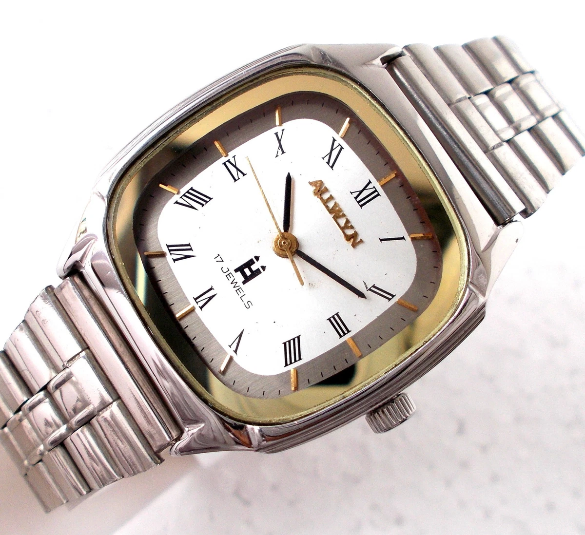 Allwyn watch price sale