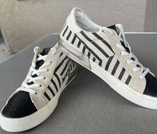 Dolce Vita Zina Patch Sneaker Black Beige Striped Raffia Women  s 8.5 NICE 