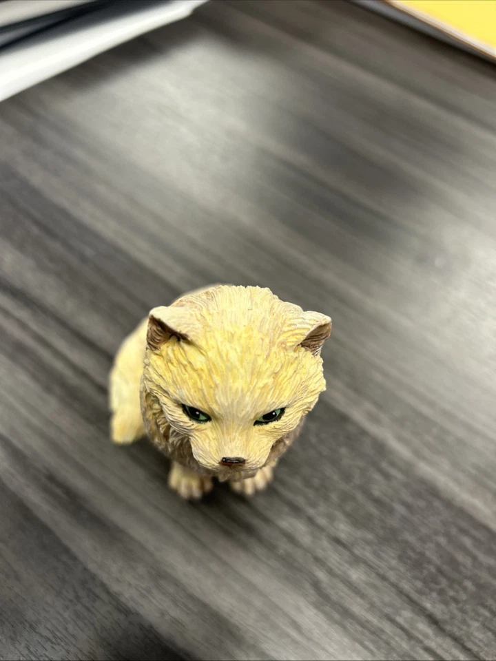 Винтажная маленькая желтая резиновая фигурка кошки с зелеными глазами 3,75 дюйма Russ Berrie & Company - Изображение 4 из 4