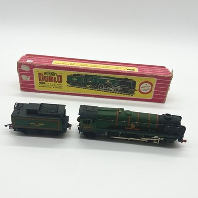 Hornby Dublo 2235 Barnstaple 34005 West Country 4-6-2 Spurweite OO Lok Tender Originalverpackt