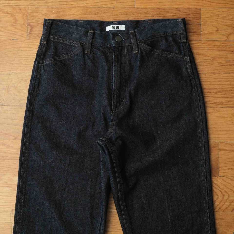 Pantalones de mezclilla Uniqlo U para mujer mini acampanados lavado oscuro azul talla 25 algodón clásico Foto 2 de 4