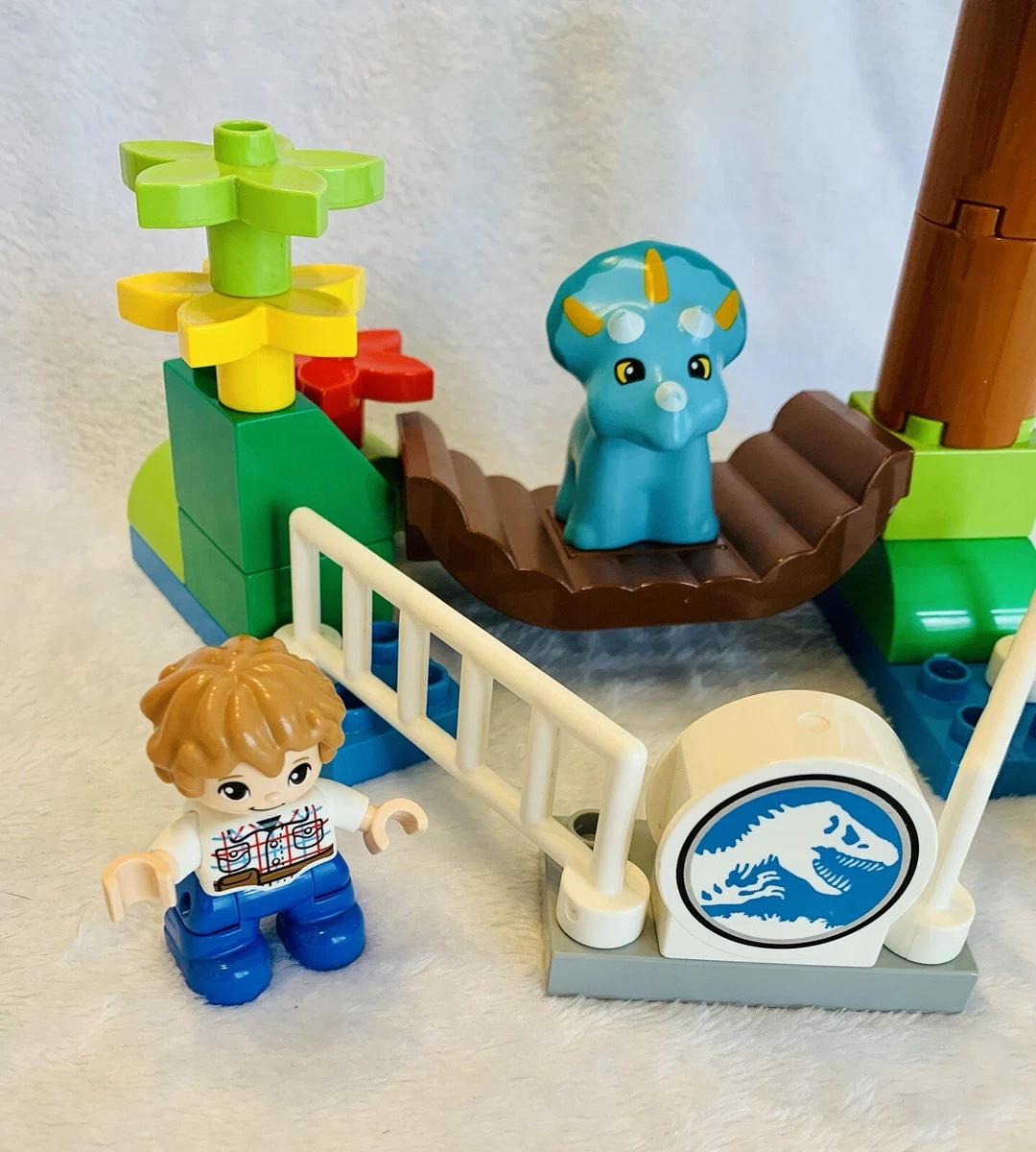 Duplo JURASSIC WORLD Gentle Giants ZOO #10879 24 Pcs Retired | eBay