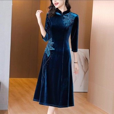 Women's 2023 Fashion Velvet Embroidery 3/4 Sleeves Cheongsam A Line Dress 3666