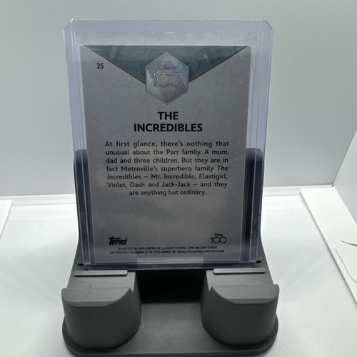 THE INCREDIBLES TOPPS CHROME DISNEY 100 #25 DARK & LIGHT BLUE REFRACTOR #5/75 - Picture 12 of 12