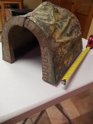Lionel #119 Prewar Standard gauge Tunnel.