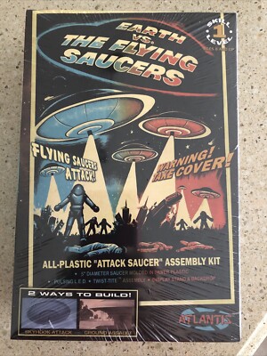 ロボット Atlantis Earth vs. The Flying Saucers s-l400.jpg