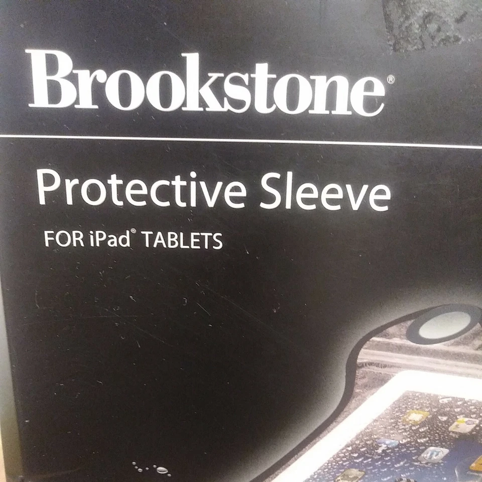 Protective Sleeve for iPad & tablet Cover Case water resistant keeps clean *NEW* - Image 3 of 4