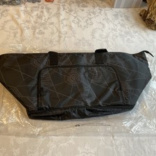 NOWY!! Thirty One Bake & Take Party Cooler (czarne pająki)