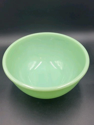 Anchor Hocking Fire King 2000 Jadeite 8" Mixing Bowl 1.5 QT 1.5 L Rolled Rim