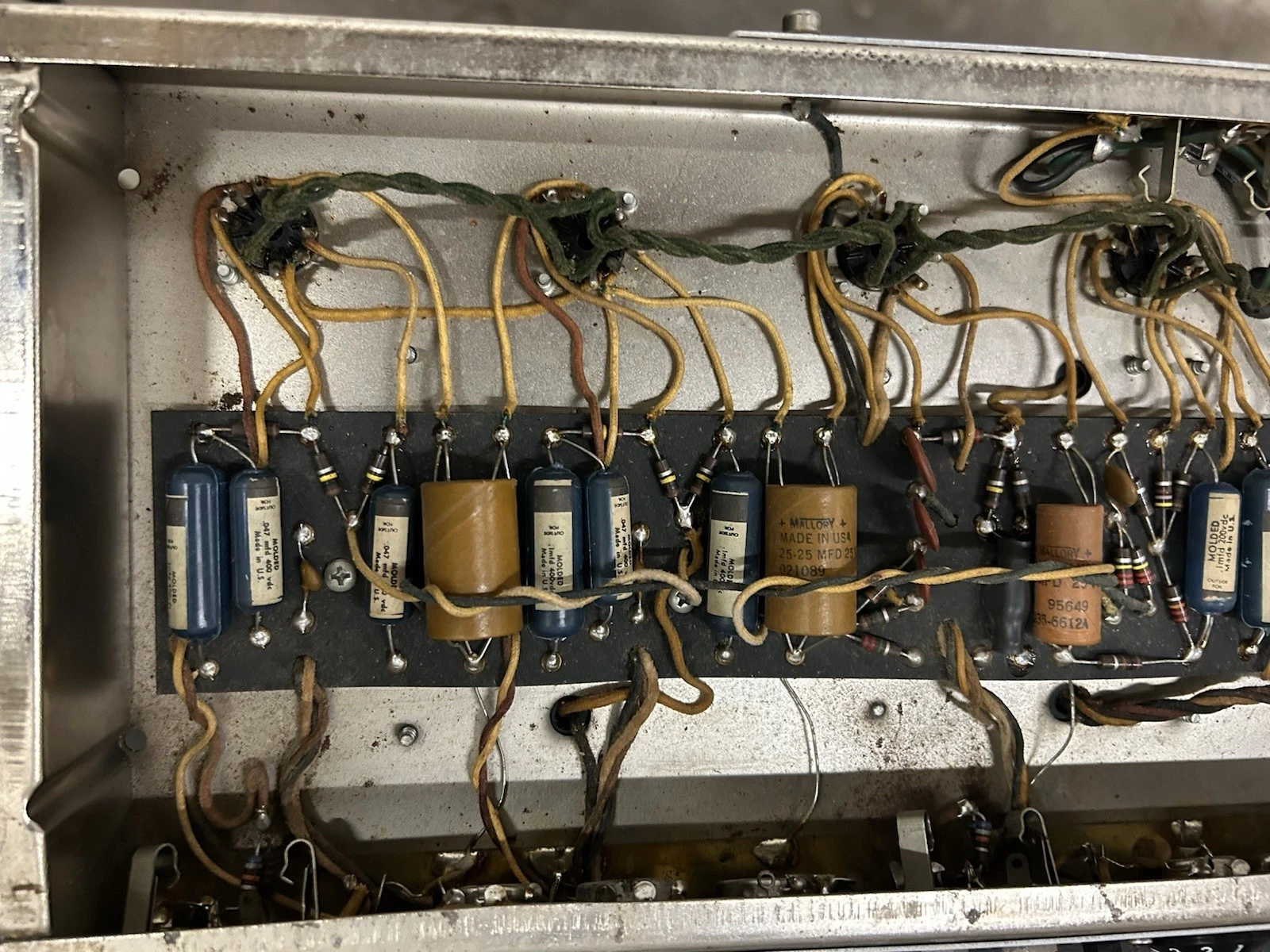 Picture 18 of 24
