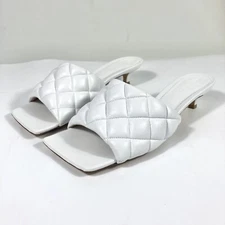 Bottega Veneta Padded Quilted Leather Mules Slides Sandals White 38.5 EU NEW