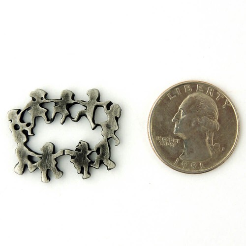 J15 - Circle of Children Lapel Pin - 第 5/7 張圖片