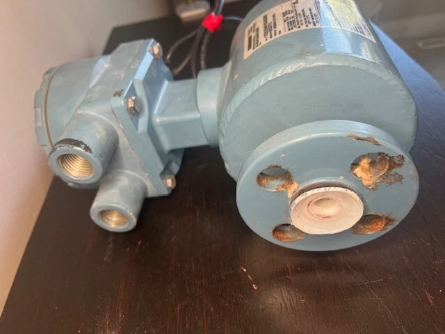 Rosemount 1/2" Magnetic Flow Tube 8705TSE005C1W0N0 Flow Meter - Image 4 of 4