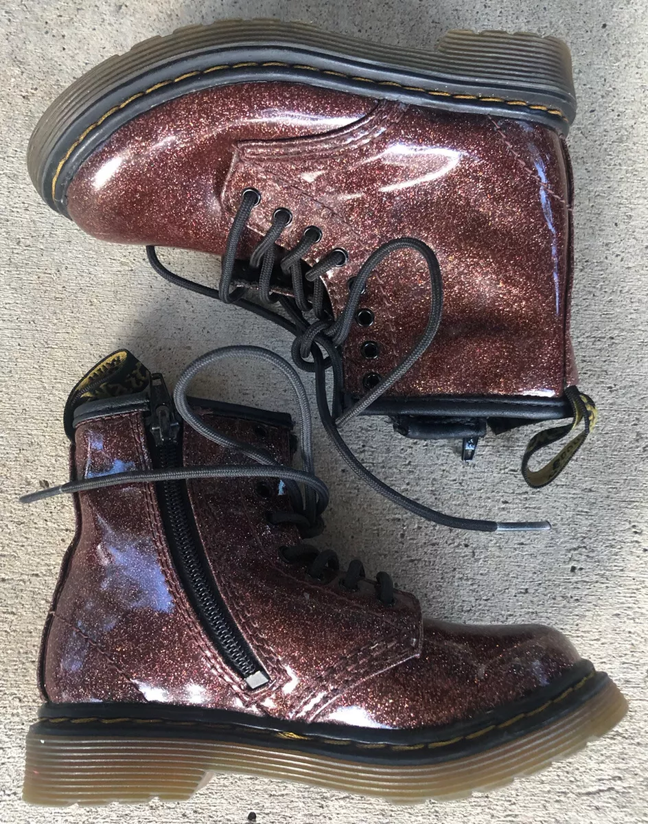 Dr marten youth size hotsell 5