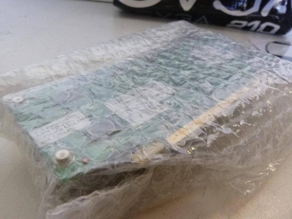 NVIDIA EVGA GeForce 210 512-P3-1213-LR 512MB DDR2 GPU PCI-E Graphics Card - Image 3 of 4