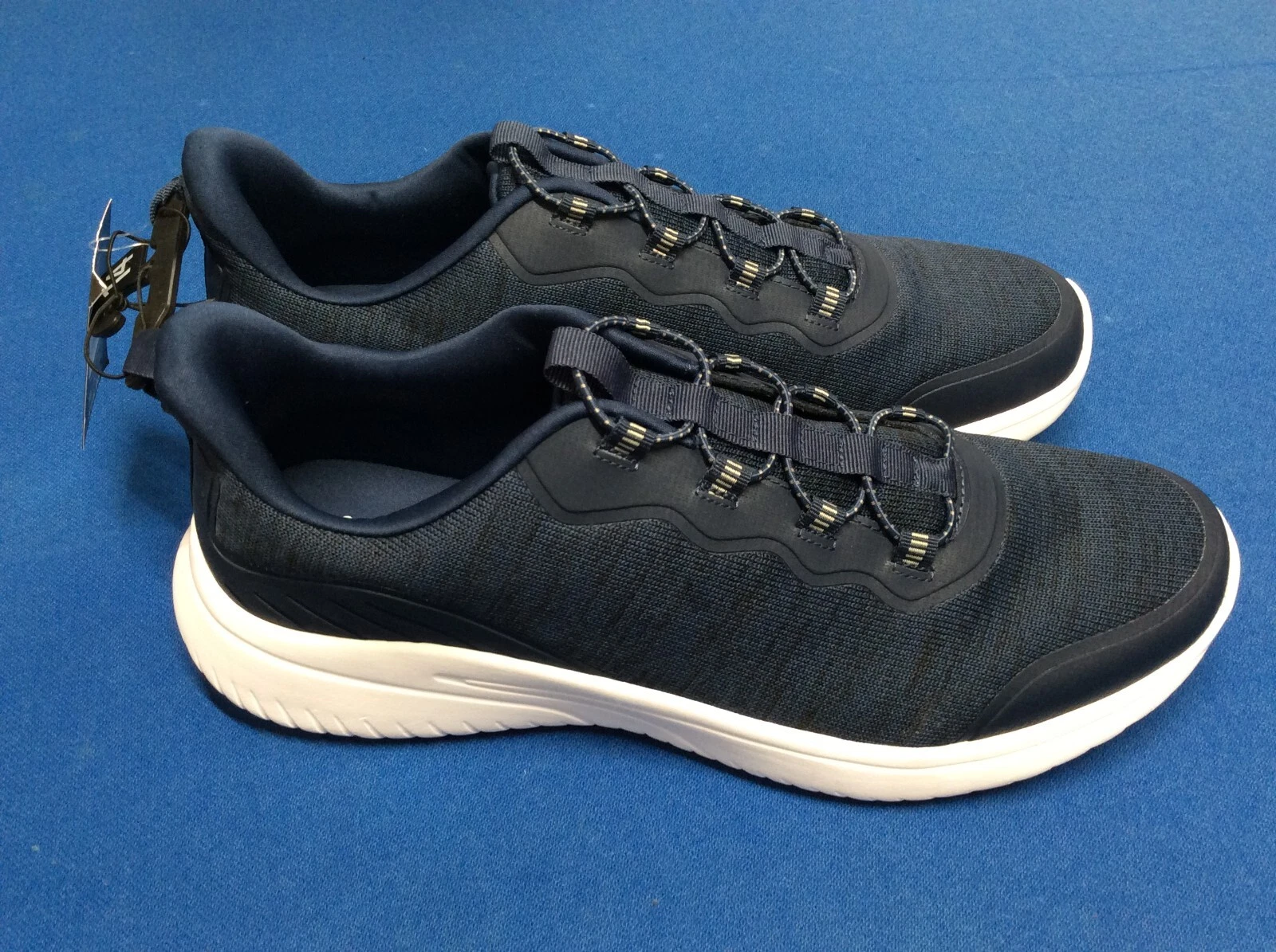 Men's casual shoes (Ath Works) memory foam comfort lightweight easy on/off, blue