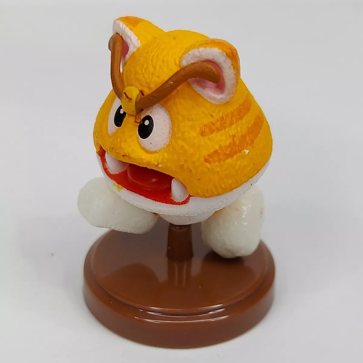 Super Mario 3D World Fury 2 Cat Mario Choco Egg Figure Gashapon