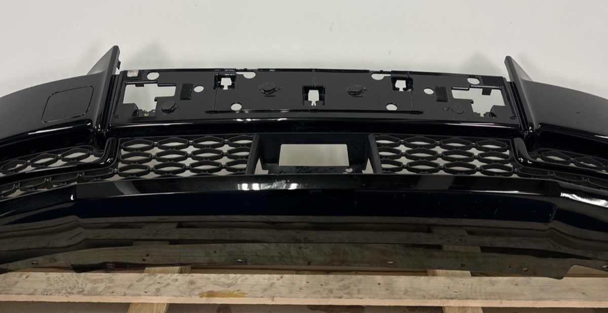 ROLLS ROYCE PHANTOM FRONT BUMPER 2024 2025 5111 5A85470 BLACK OEM