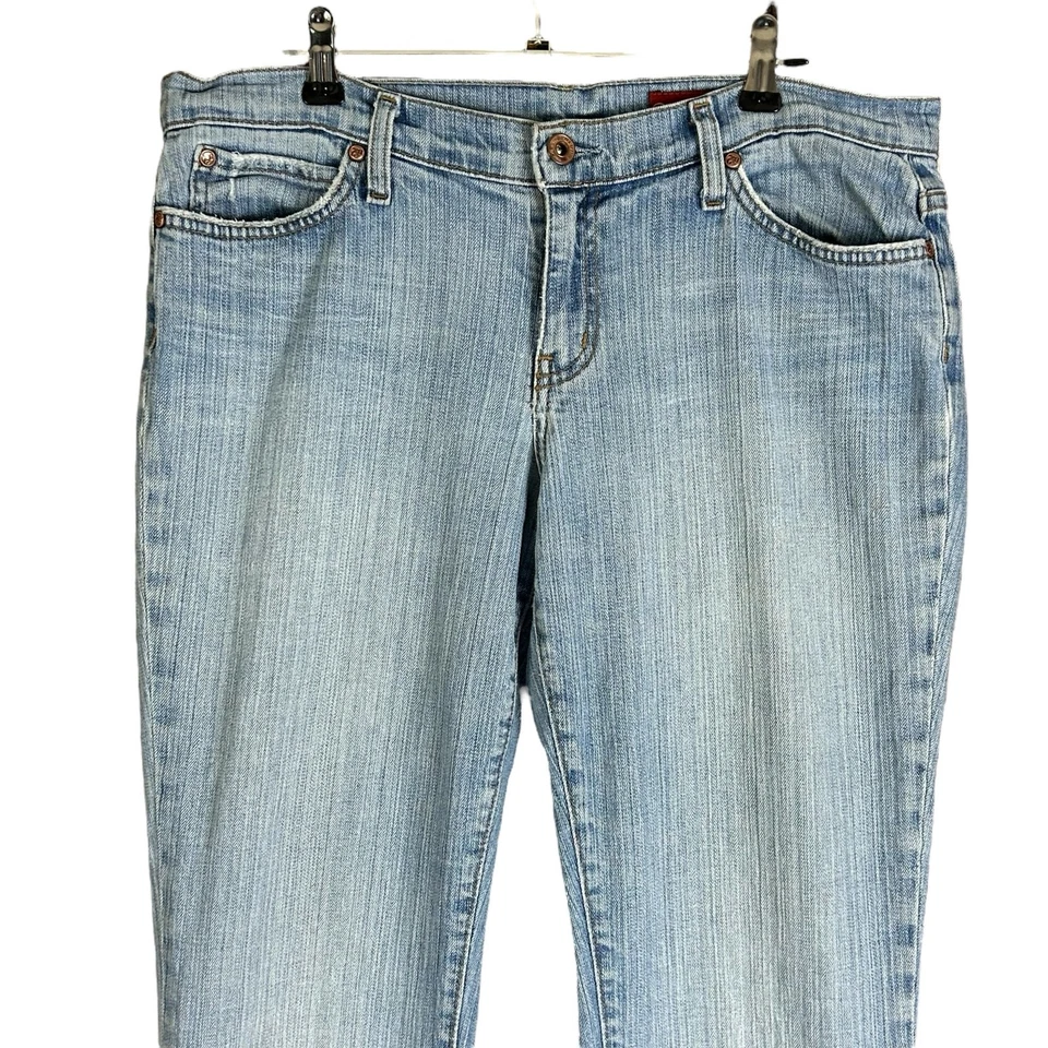 Blue 2 Jeans Women Sze 32 Light Blue Distress Stone Wash Bootcut Low Rise Denim  - Image 4 of 4