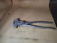 Vintage Crescent Tool Co. Fencing Pliers 1964-10 Heavy Duty