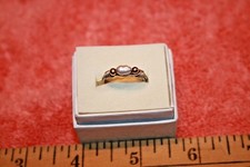 Vintage Ladies Sterling with Freshwater Pearl center Ring Si