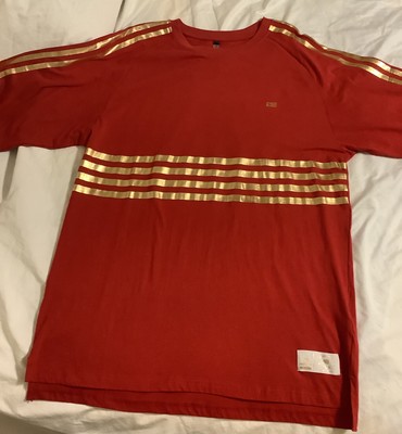 5x red t shirt