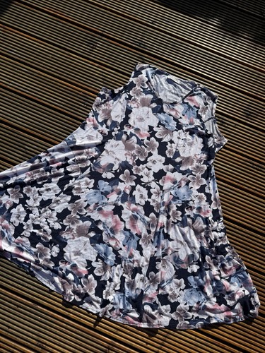 Kleid Shirtkleid Tunika XXXL ärmellos Kofferkleid fröhlich bunt bügelfrei - Bild 1 von 5