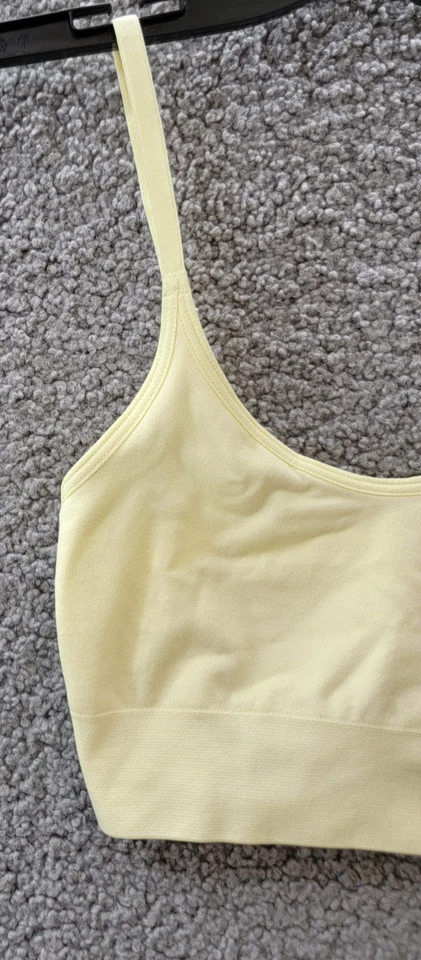 Roupa de dia feminina B.tempt'd by Wacoal Comfort pretendida Bralette S amarelo pastel - Imagem 3 de 4