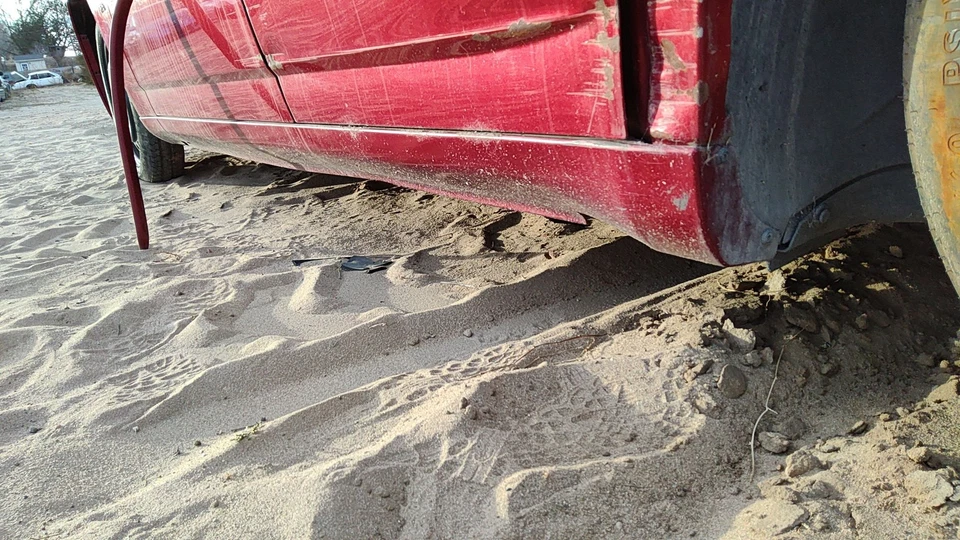 2006-2010 道奇充电器驱动器左下摇杆面板成型侧裙 Oem — 第 3/4 张图片