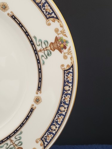 Set of 6 Wedgwood Highgrove Bread & Butter Plates - Picture 2 of 3