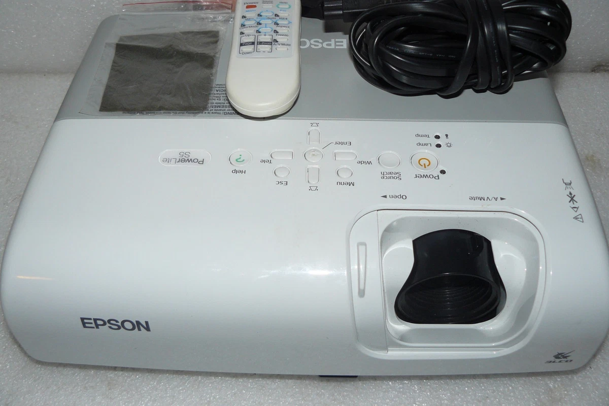 Epson PowerLite EMP-S5 LCD Projector W/ Case Manual Power Cord.