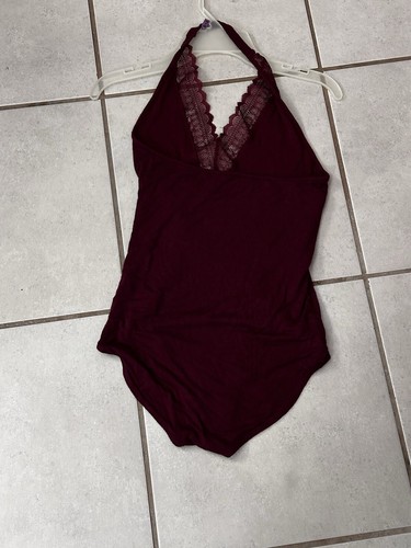 American Eagle Women AEO First Essentials Body Suit Halter Lace Trim Small - Picture 8 of 9