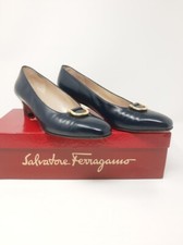 VTG Salvatore Ferragamo SZ 7 1/2 AA Town Navy Leather Women's Pumps Gold Buckle