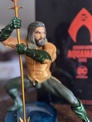 DC Collectibles Aquaman Movie Aquaman Resin  Statue #231 Of 5000