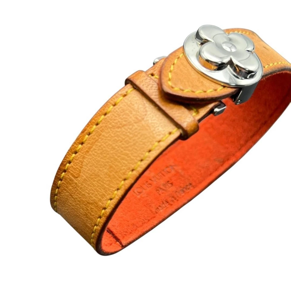 Pulsera Louis Vuitton Buena Suerte Cuero Marrón Plata M34448 Usada Foto 2 de 4