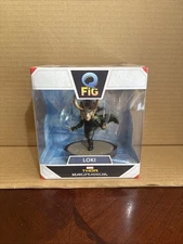 Loki Q-Fig Thor Ragnarok Figure Marvel Avengers Twin Daggers Horned Helmet