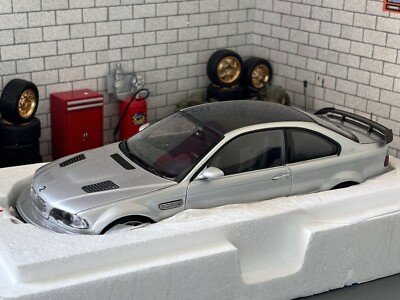 1:18 *BOXED* KYOSHO BMW M3 GTR E46 (SILVER) LHD MODEL CAR! *3