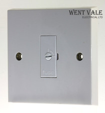 MEM/Eaton Intra Range - M200 - 13a Double Pole Unswitched Connection Unit New