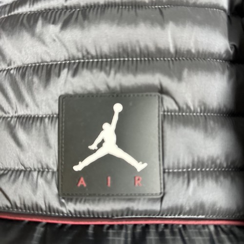 NIKE AIR JORDAN Jumpman Black/Red Quilted Hooded Puffer Jacket Boys S (8-10Y) - Picture 4 of 20