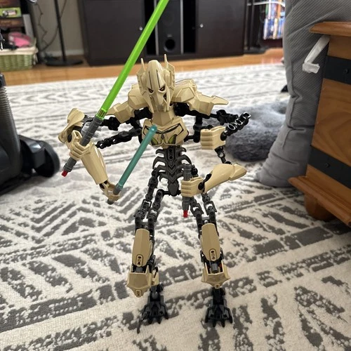 LEGO Star Wars General Grievous Buildable Figure 75112 Incomplete