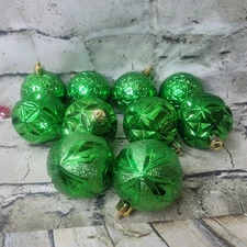 Vickerman Set of 10  2.5" Green Ball  Christmas Ornaments