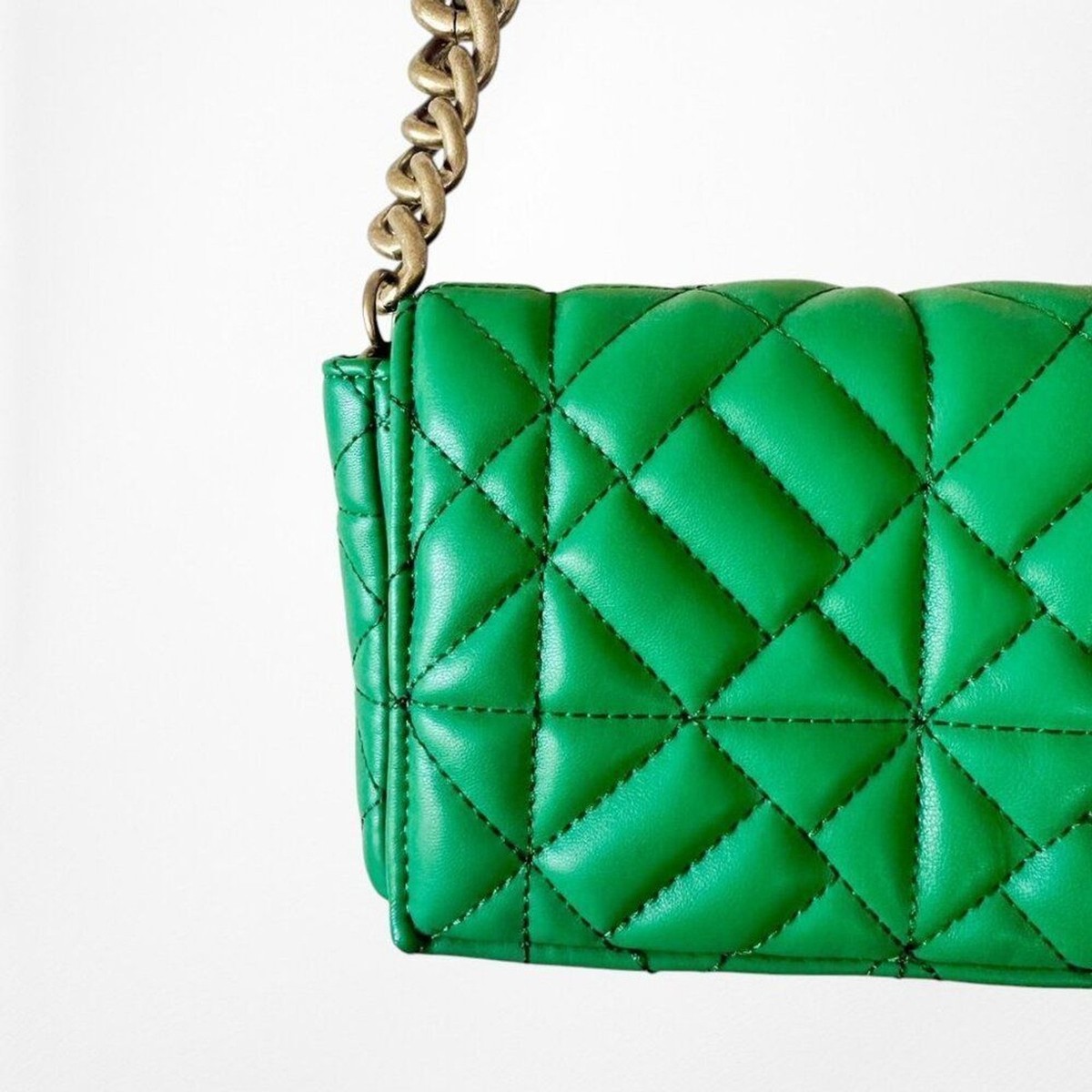 Zara Green Faux Leather Rectangle Medium Size Gold Chain Shoulder