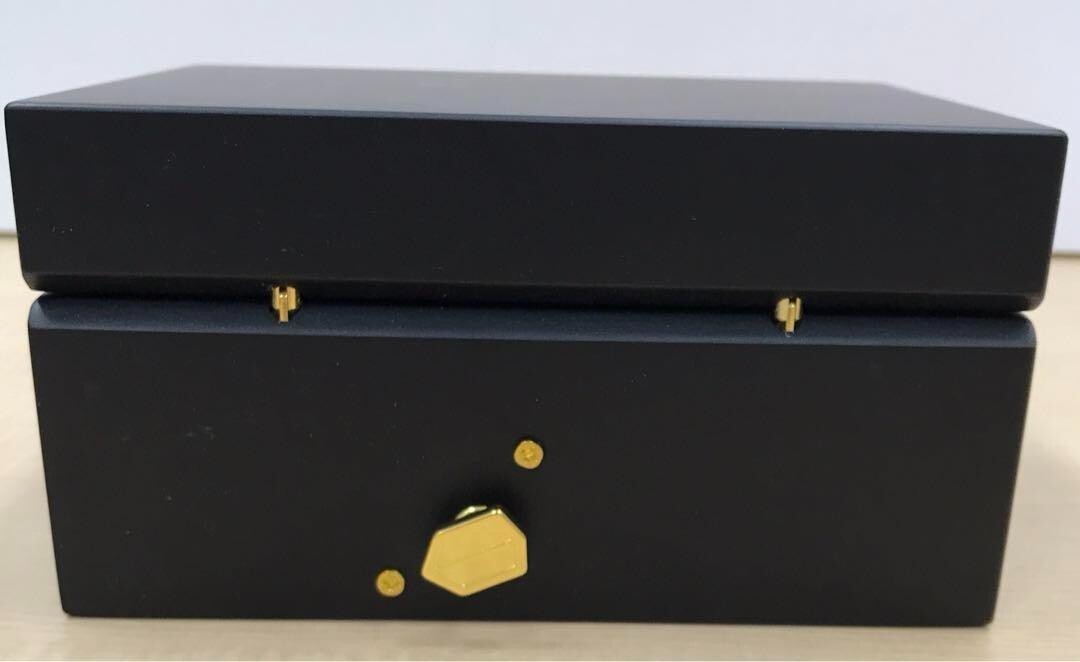 ❶ BTS MERCH BOX #6マーチボックス オルゴール BTS Merch Box #6 Music box Bracelet JAPAN OFFICIAL FANCLUB