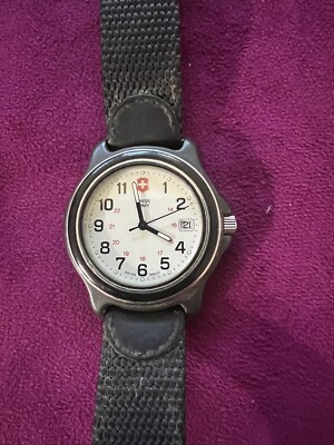 Victorinox Swiss Army Delta Field Quartz Unisex Watch | eBay display picture 3
