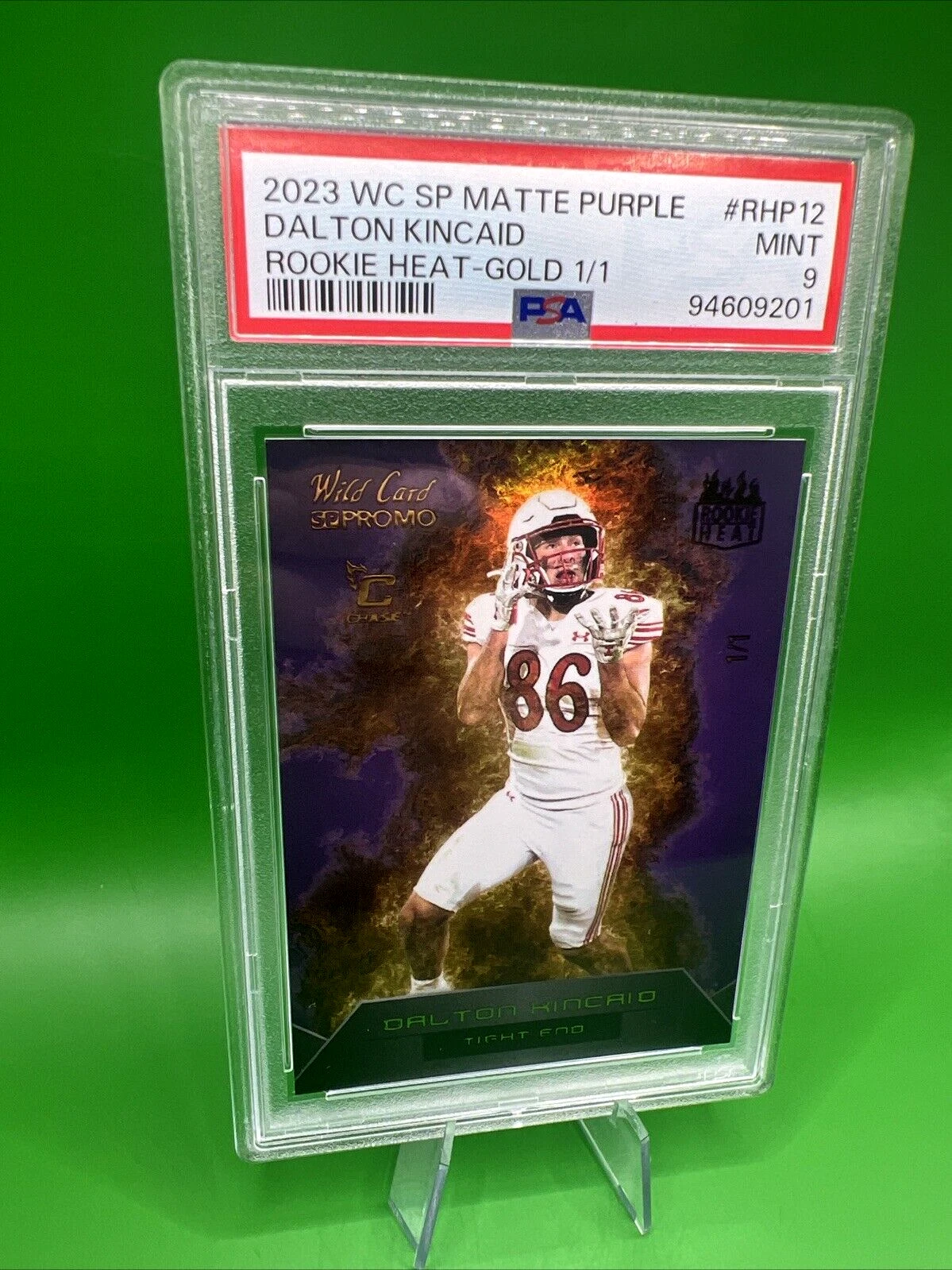 Dalton Kincaid Wild Card SP Matte Purple Rookie Heat #RHP12 Gold 1/1