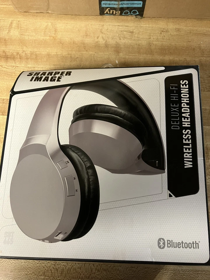 NEW Sharper Image SBT665 Deluxe Hi-Fi Wireless Bluetooth Headphones Open Box - Image 2 of 4