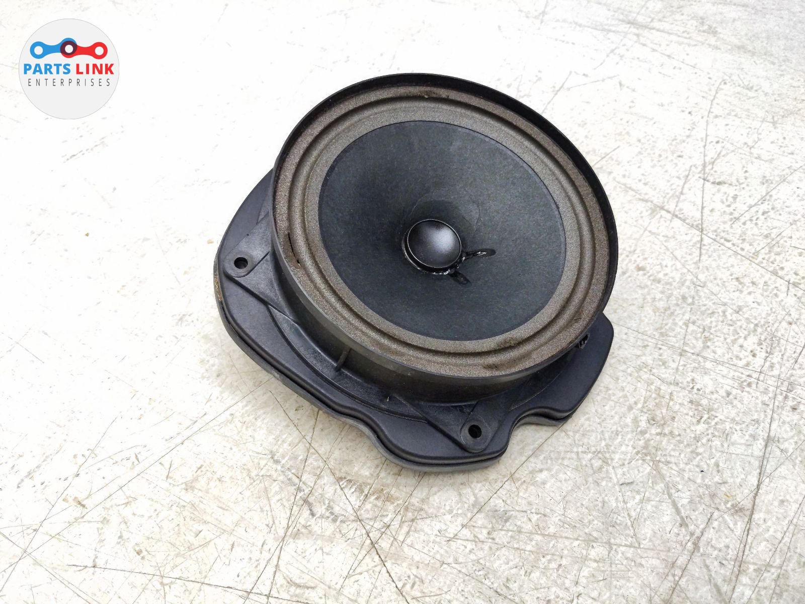 2008-2014 FERRARI CALIFORNIA DOOR SPEAKER AUDIO SOUND WOOFER MOUNT ASSEMBLY F149