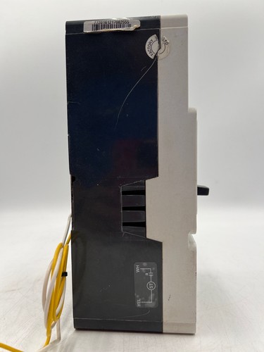 Eaton DK3300W Circuit Breaker 300A 3P 240V 3PH Bolt on 300 Amp 3 Pole - Picture 4 of 7