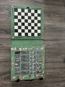 LEGO Games: Castle Chess Set (852001) Complete - Gently Used - READ DESCRIPTION